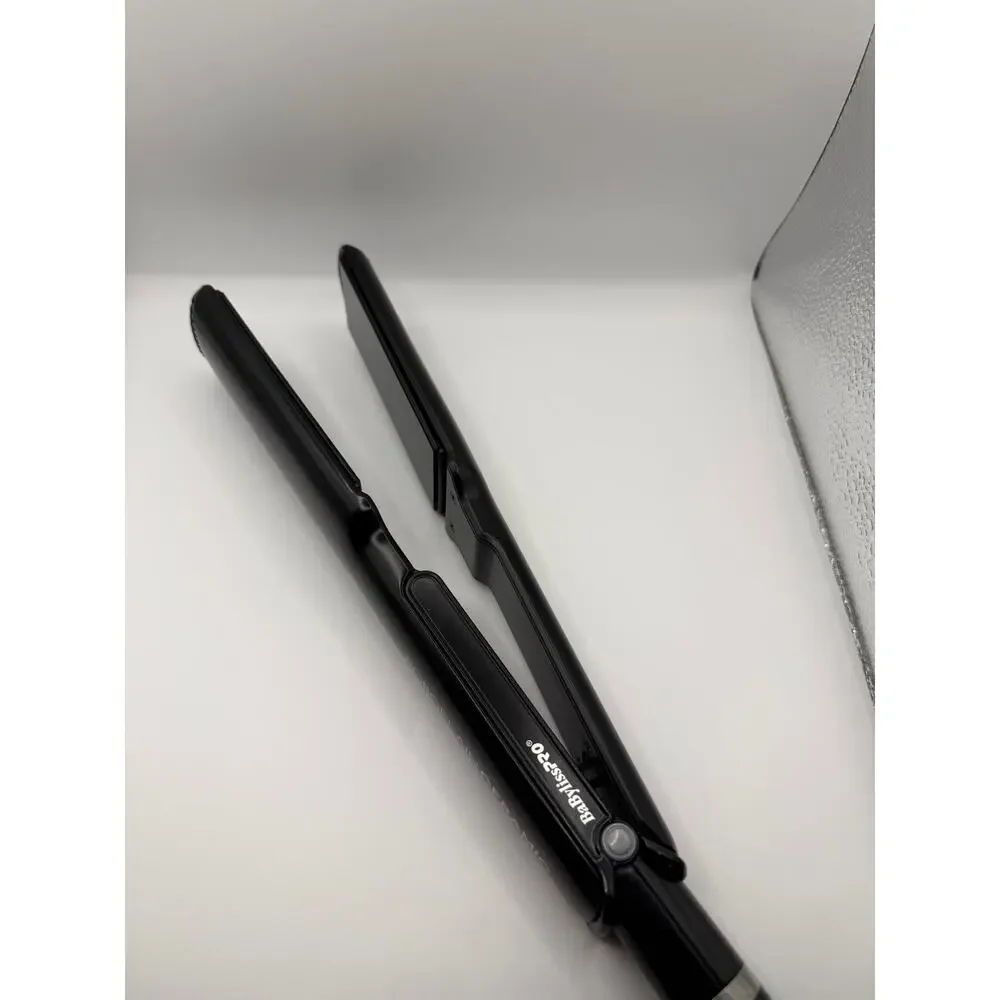 BabylissPRO Porcelain Ceramic Hair Straightening Iron Black
